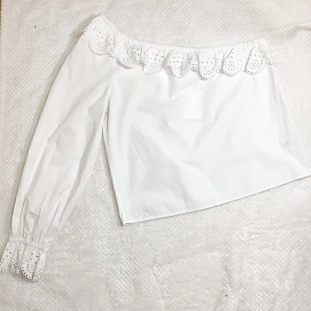 JOIE Arianthe ONE SHOULDER EYELET TOP. - Picture 4 of 7